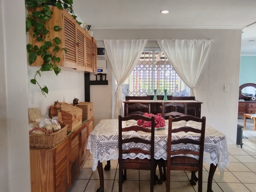 3 Bedroom Property for Sale in Parklands Western Cape